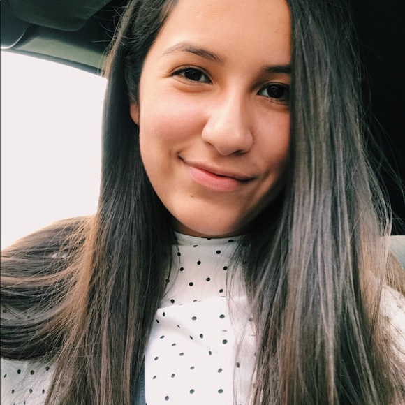 Meet your Posher, Megan - Picture 1 of 1